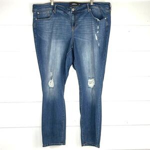 Torrid Premium Distressed Boyfriend Jeans Size 26R